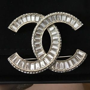 Chanel Brooch (Crystal) with Gold Hardware